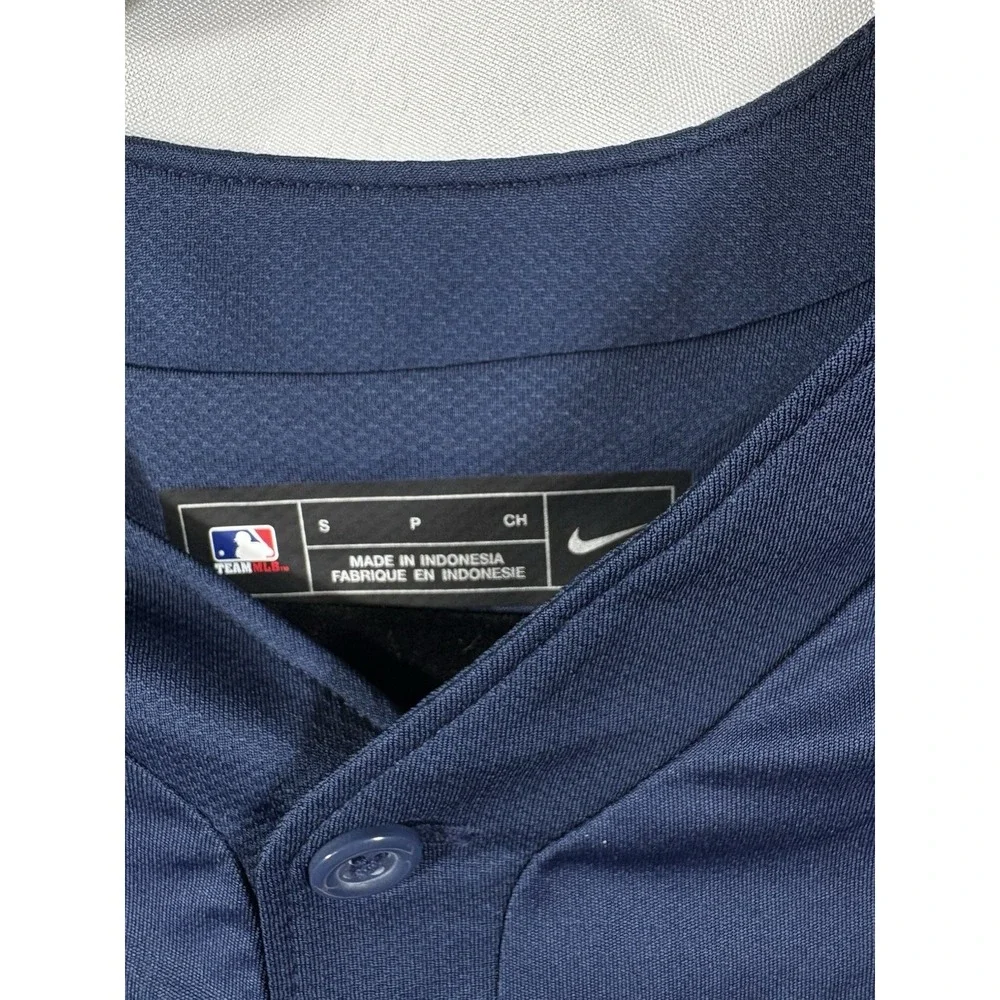 Nike Officially Licensed Shirt Size S Atlanta Braves‎ # 14